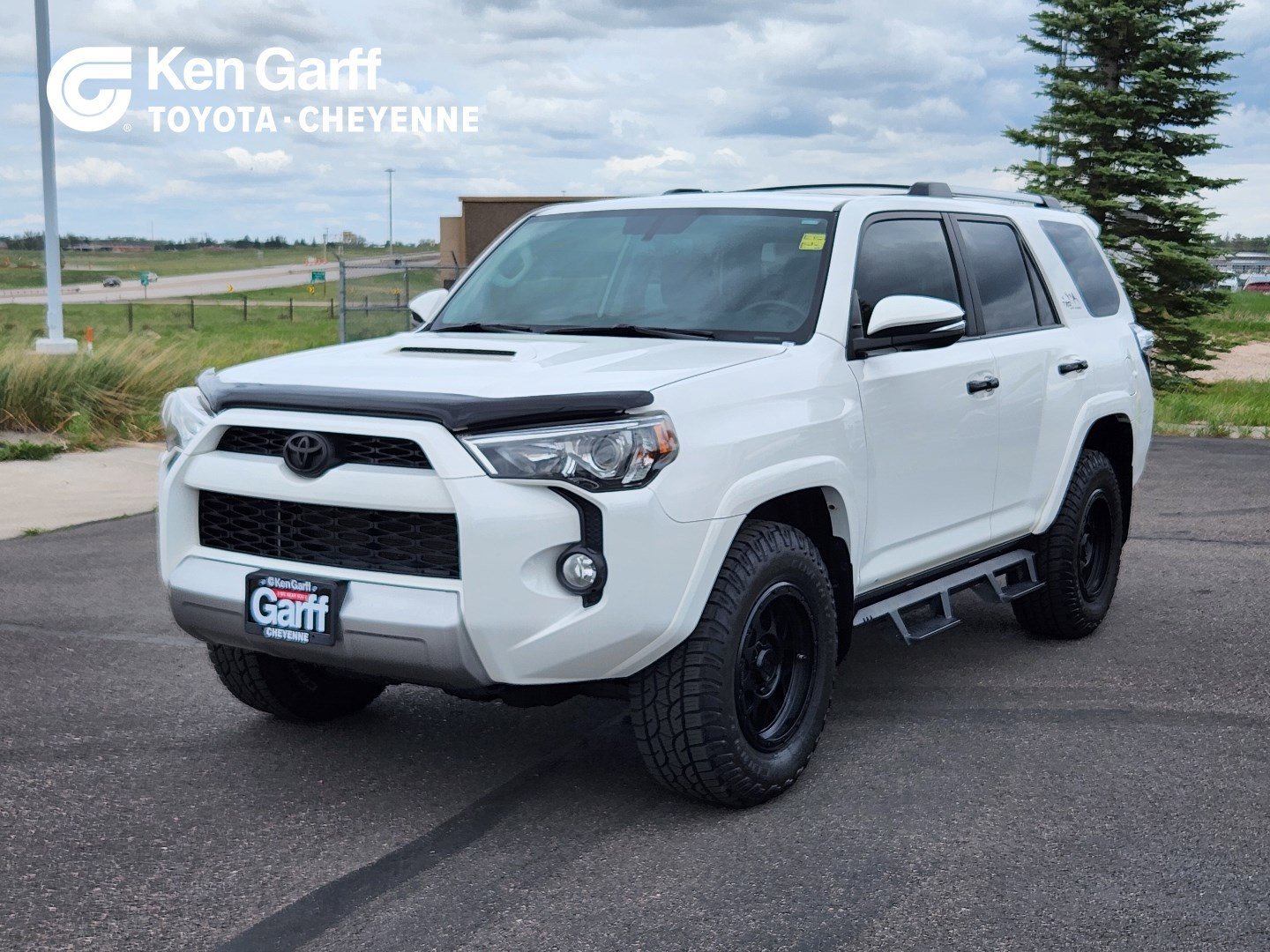 2017 Toyota 4Runner SR5 4x4 V6's photo