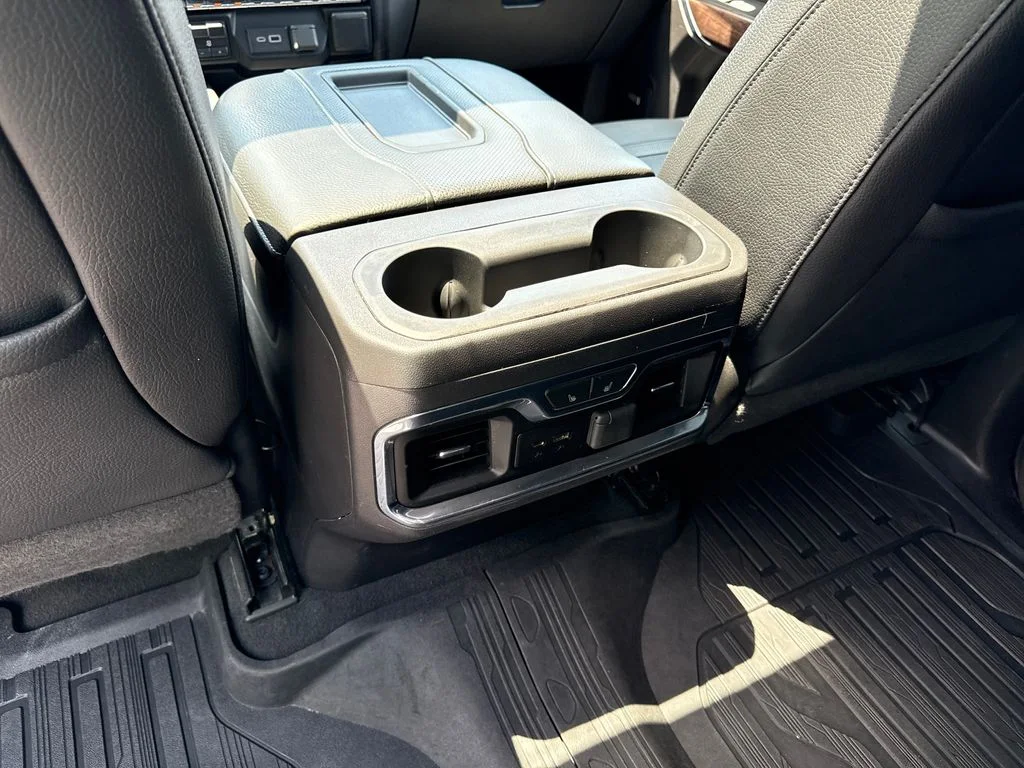 Used 2021 Red GMC Denali image 26