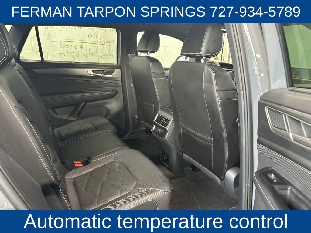 Used 2024 Gray Volkswagen 2.0T SE w/Technology image 6