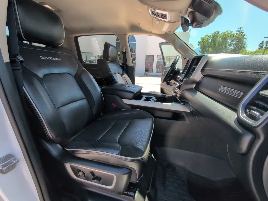 Used 2021 White Ram Laramie image 33