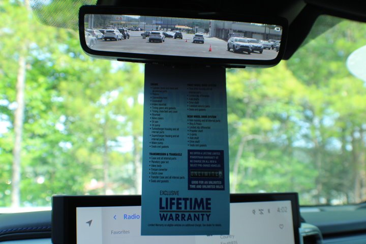 Certified Used 2025 Wind Chill Pearl Toyota Platinum image 11