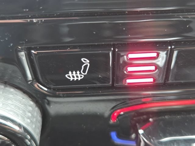 Used 2024 Silver Zynith Jeep Altitude X image 13