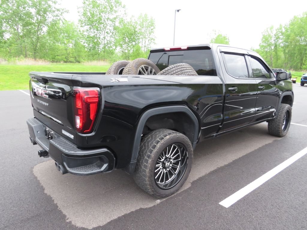 Used 2025 Black GMC Elevation image 13