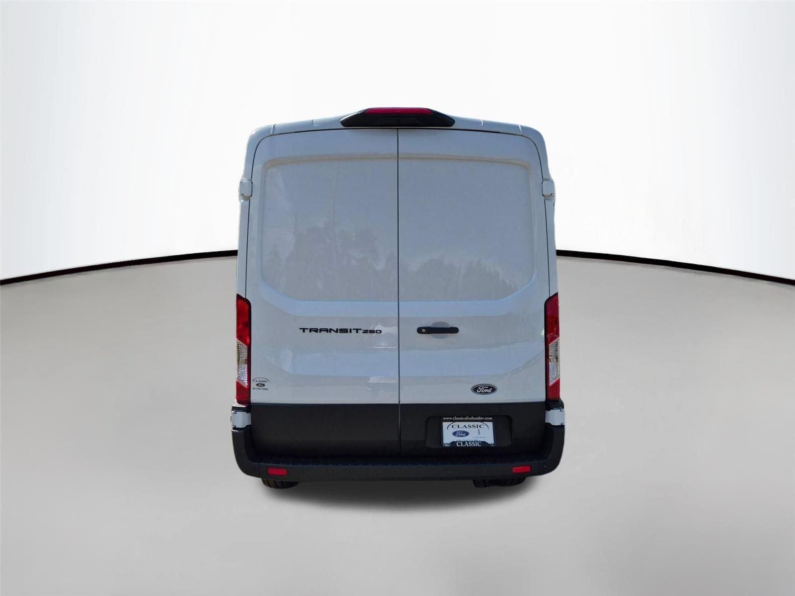 New 2026 Oxford White Ford T250 image 6