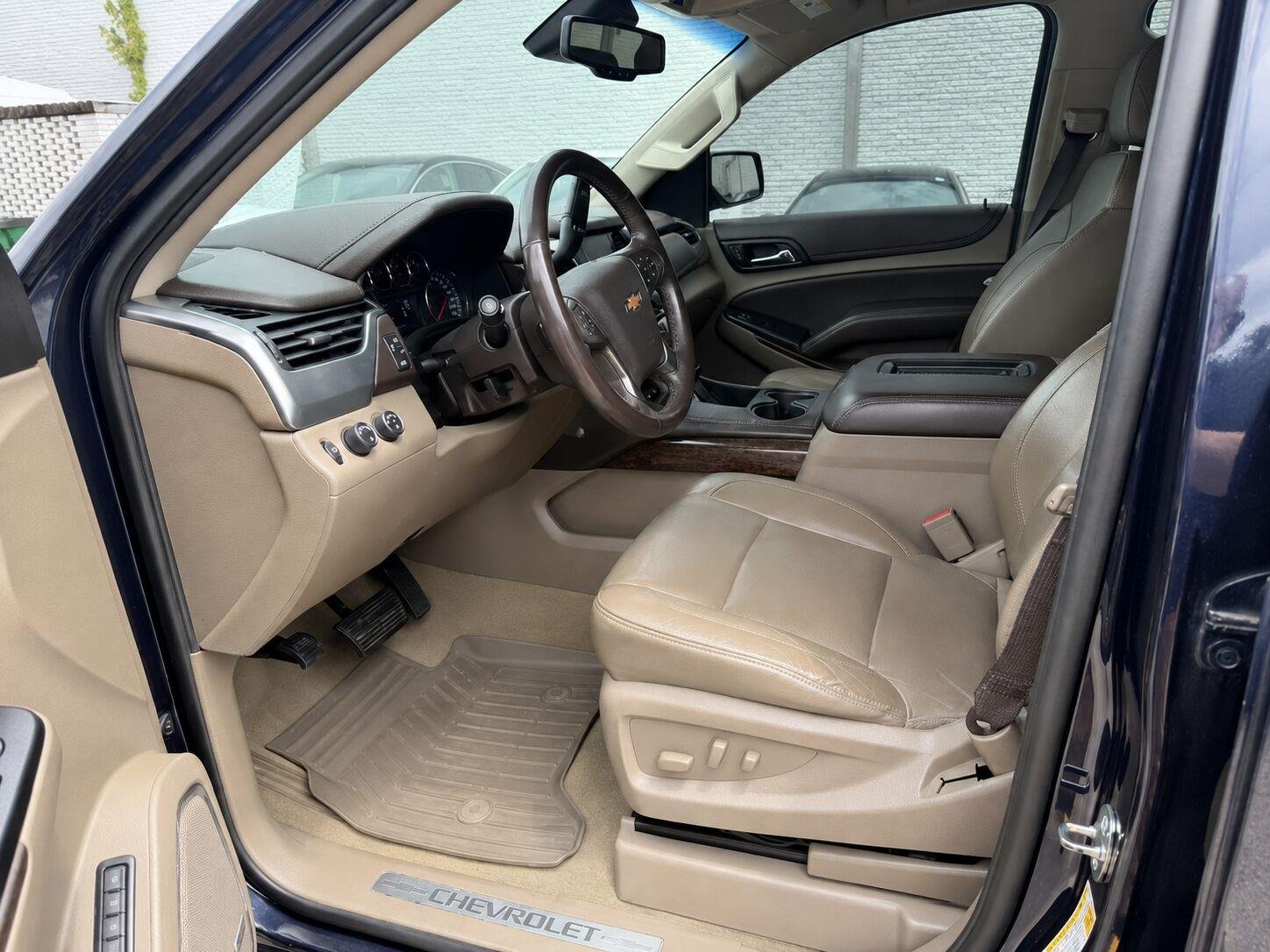 Used 2017  Chevrolet LT image 10