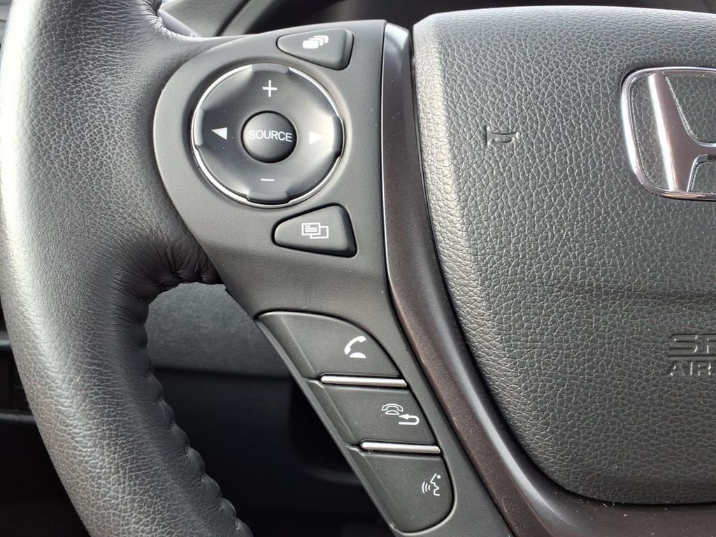 Used 2023 Crystal Black Pearl Honda RTL image 20