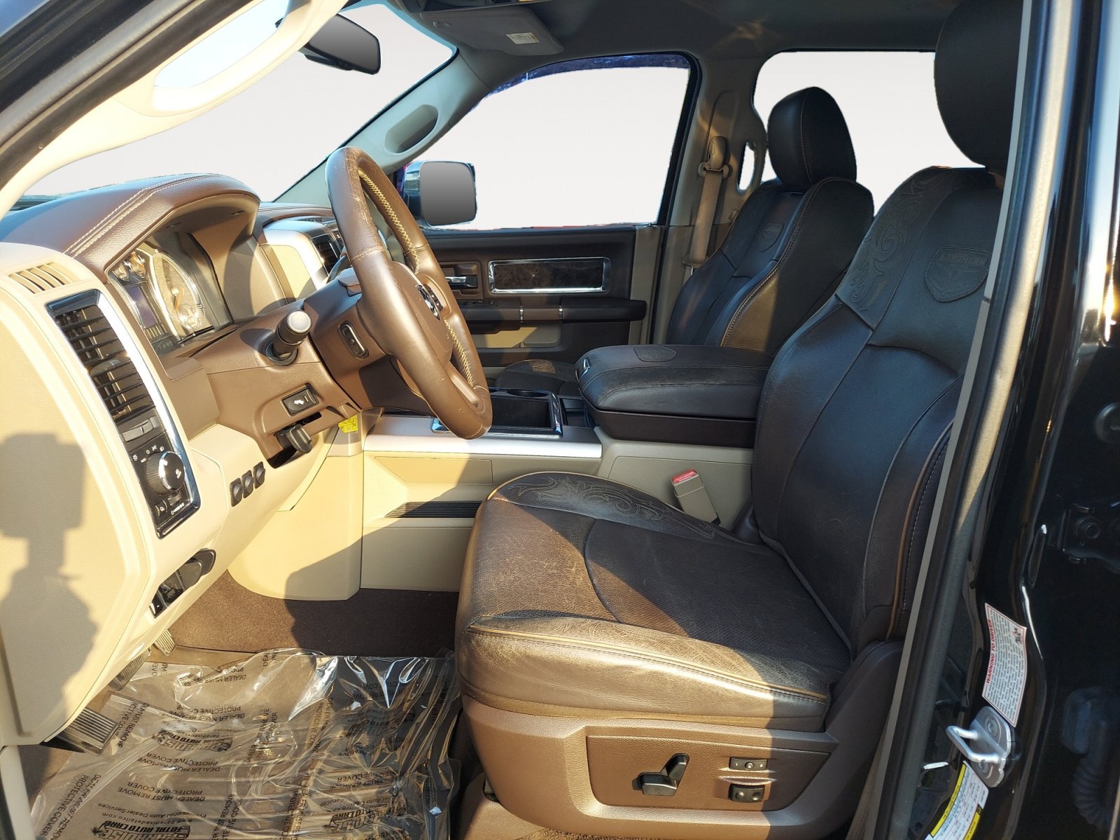 Used 2012 Black Ram Laramie Longhorn image 23