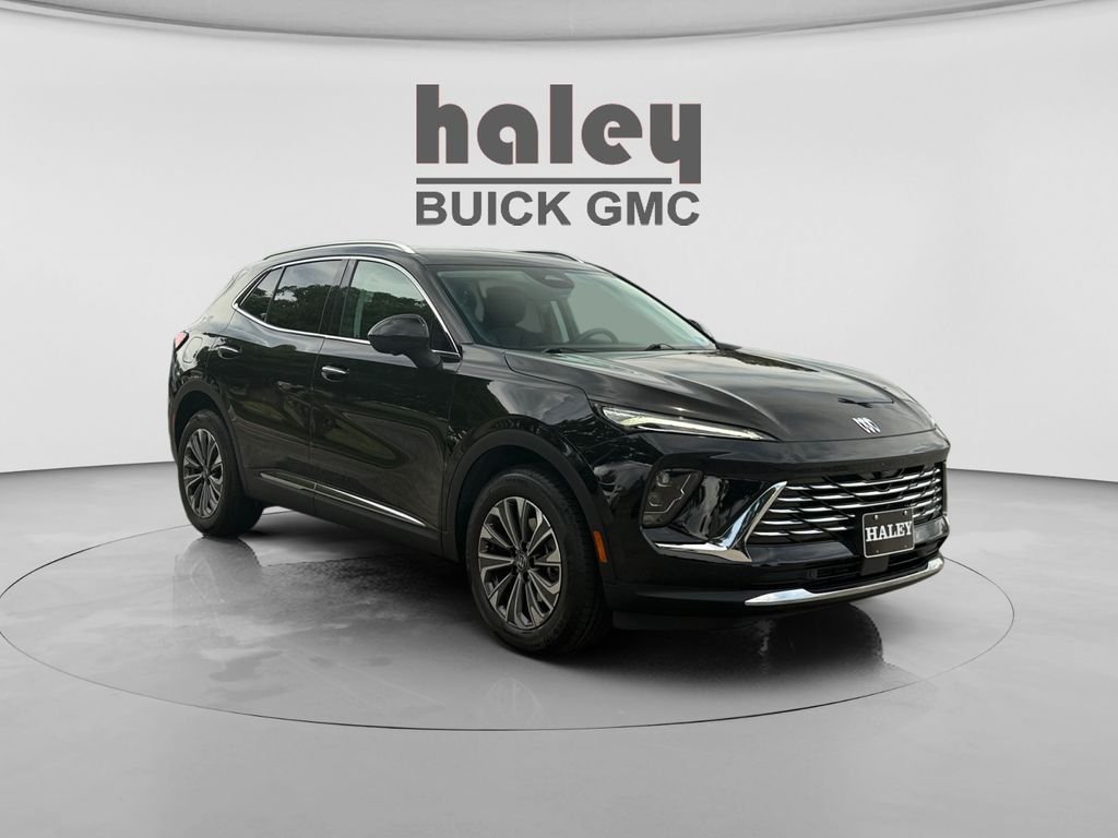 Used 2025 Black Buick Preferred image 7