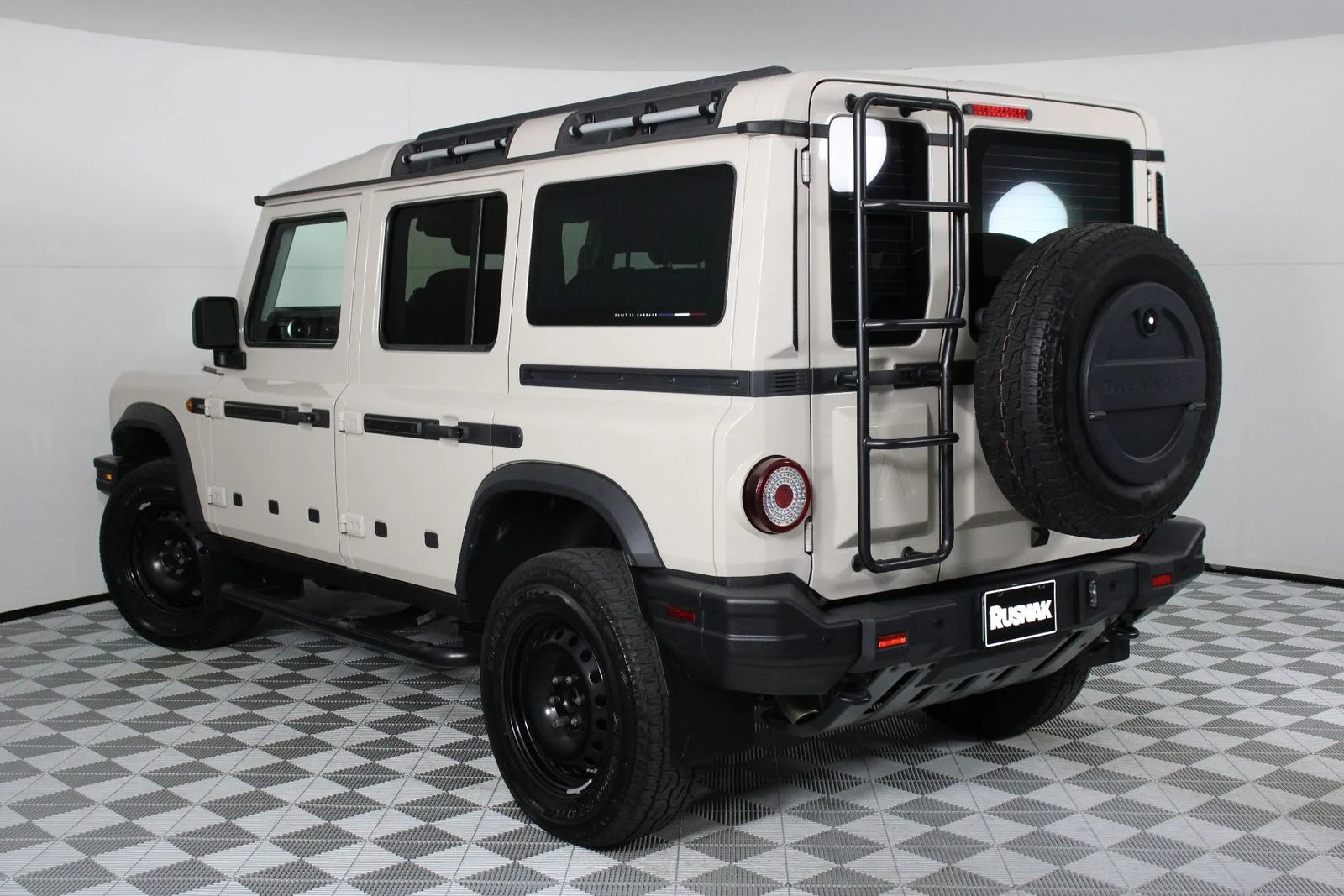 Used 2024 Magic Mushroom INEOS Fieldmaster Edition image 4