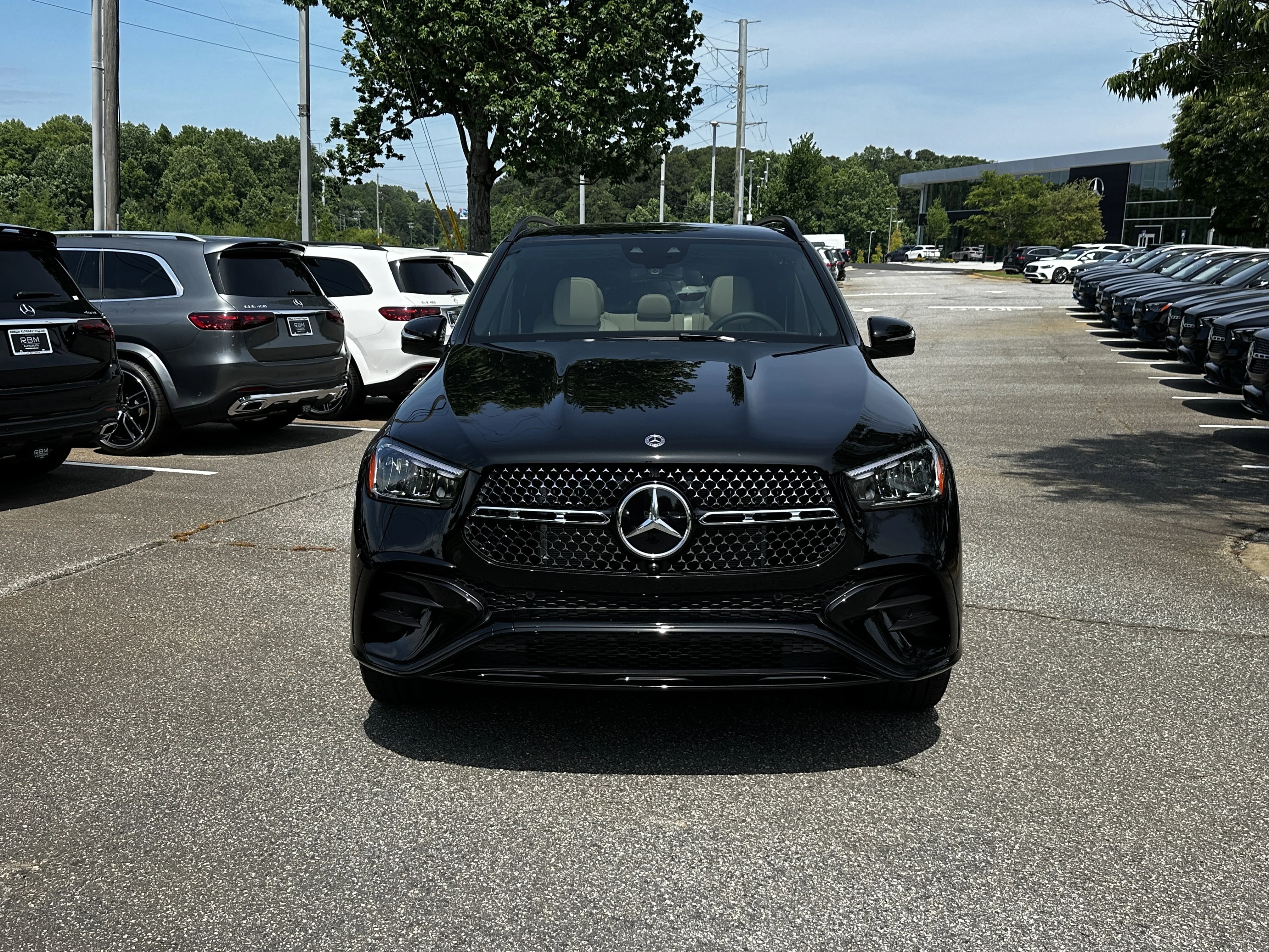 New 2026 Black Mercedes-Benz GLE 450 image 3