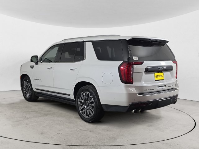 Used 2024 White Frost Tricoat GMC Denali Ultimate image 7