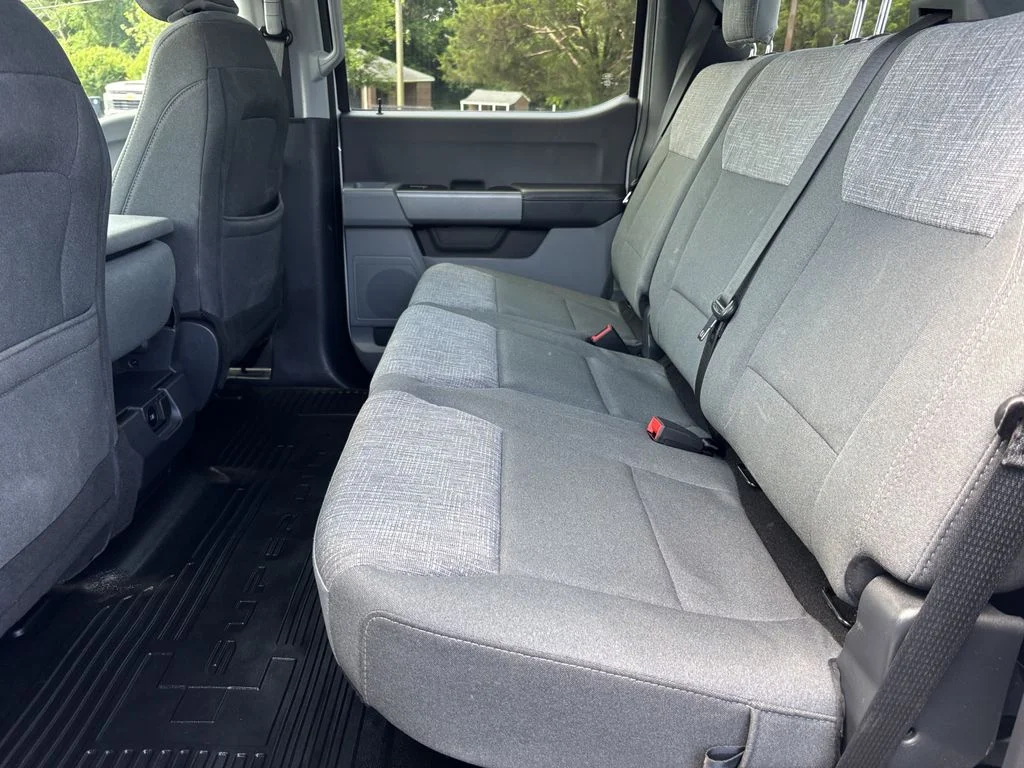 Used 2024 White Ford XLT image 17