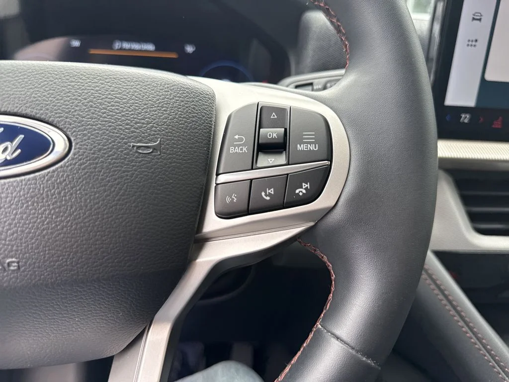 Used 2025 Carbonized Gray Metallic Ford Active image 22