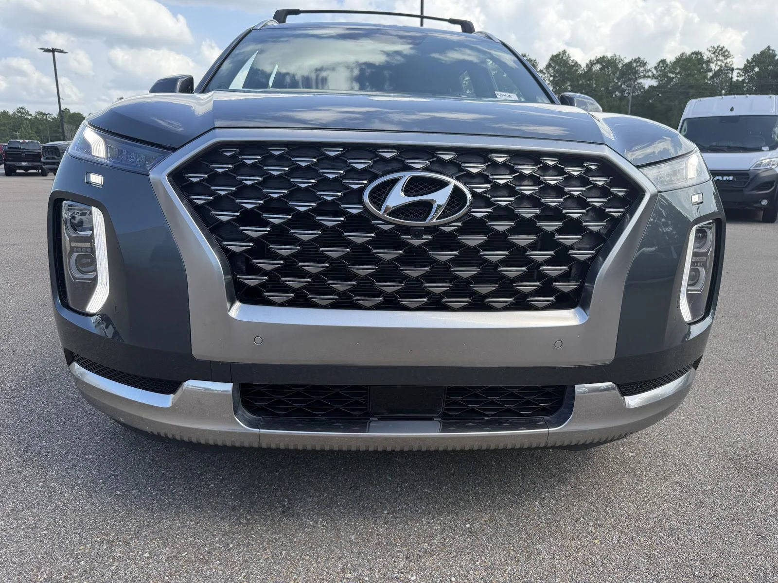 Used 2022 Steel Graphite Hyundai Calligraphy image 23