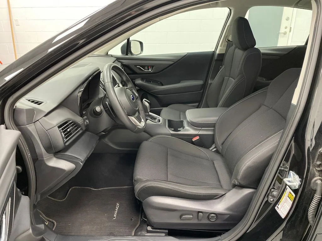 Used 2025 Crystal Black Silica Subaru Premium image 7
