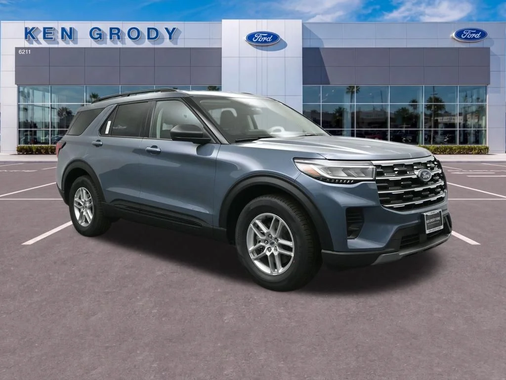 2026 Ford Explorer Active - Photo 1