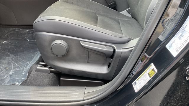 New 2026 Jet Black Mica Mazda 2.5 S Select AWD image 17