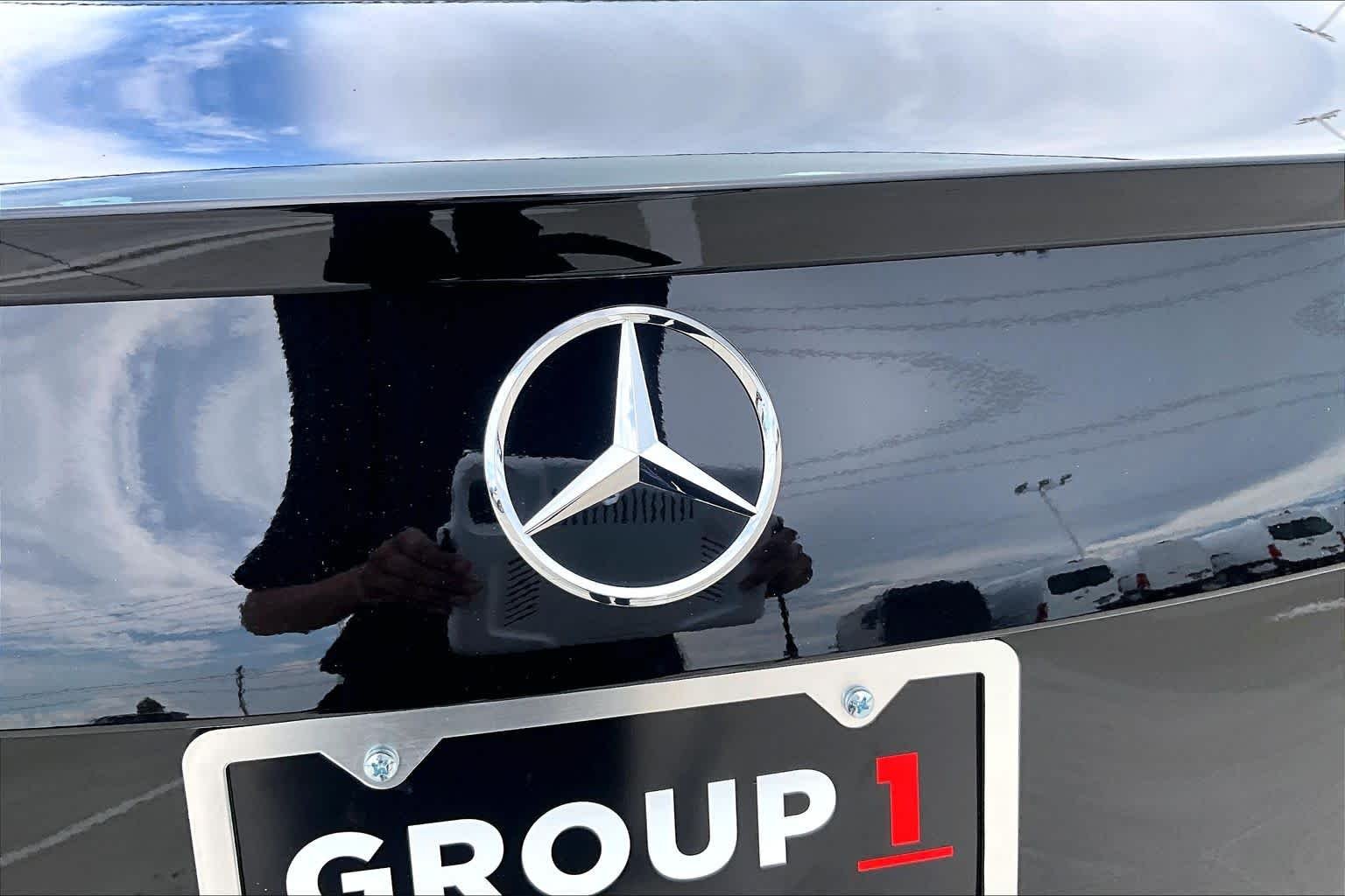 Used 2025 Black Mercedes-Benz C 300 image 10