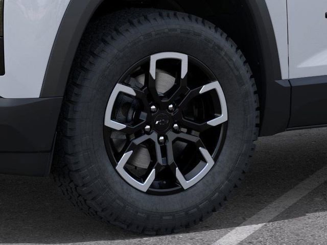 New 2026 Polar White Tricoat Chevrolet ACTIV image 10