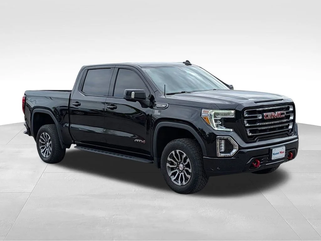 2021 GMC Sierra 4WD Crew Cab Short Box AT4's photo