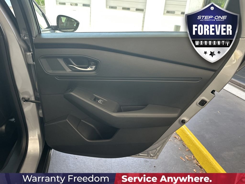 Used 2023  Honda EX image 32