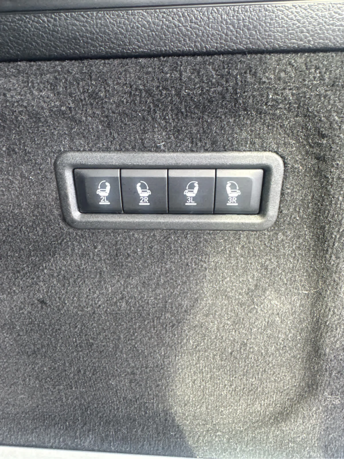2024 Jeep Grand Wagoneer L Series III - Photo 29
