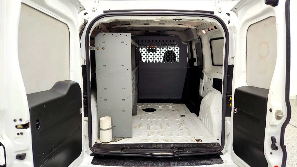 Used 2022 Bright White Ram Tradesman Van w/ Shelving System & Ladder Rack image 21