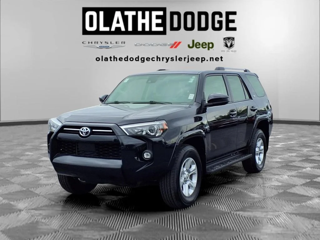 2022 Toyota 4Runner SR5 4WD V6's photo