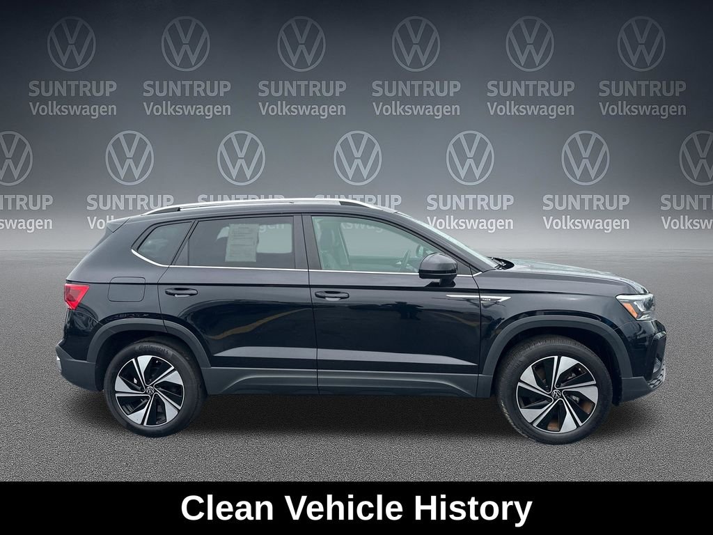 Used 2024 Black Volkswagen 1.5T SE image 6
