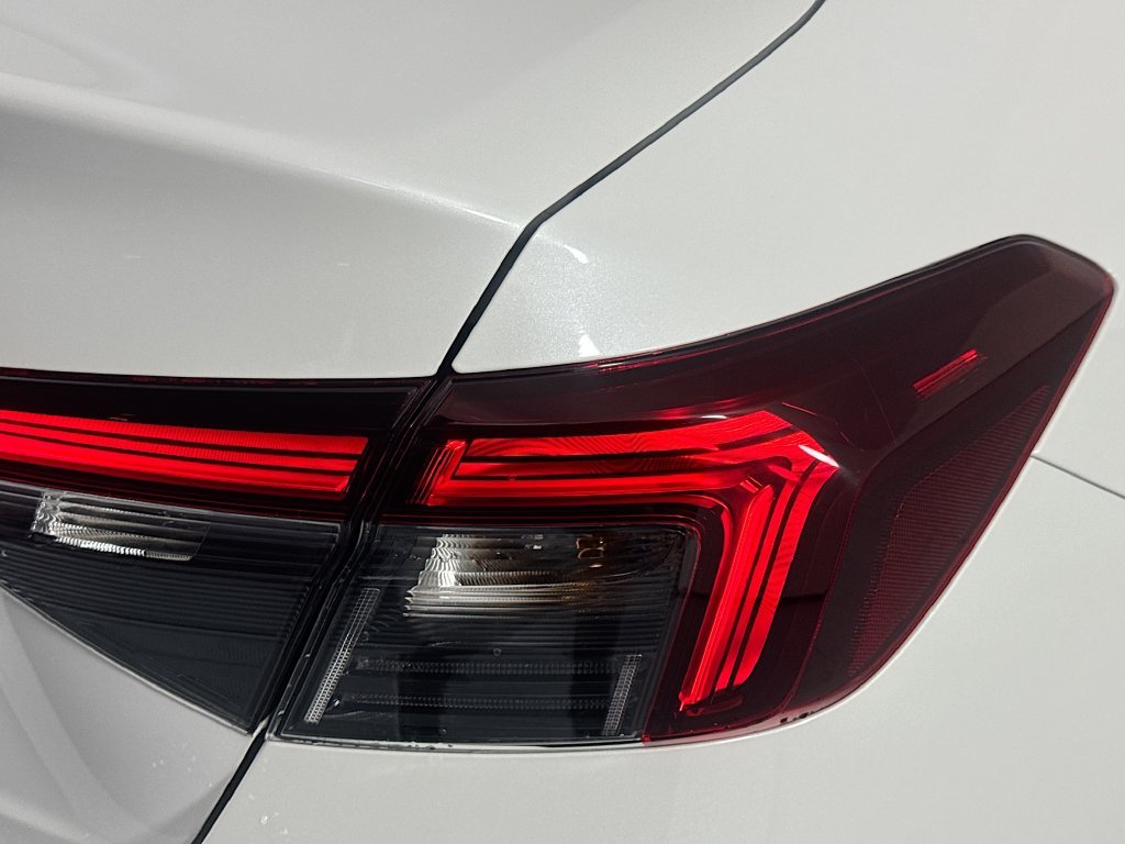 New 2026 Platinum White Pearl Honda LX image 11
