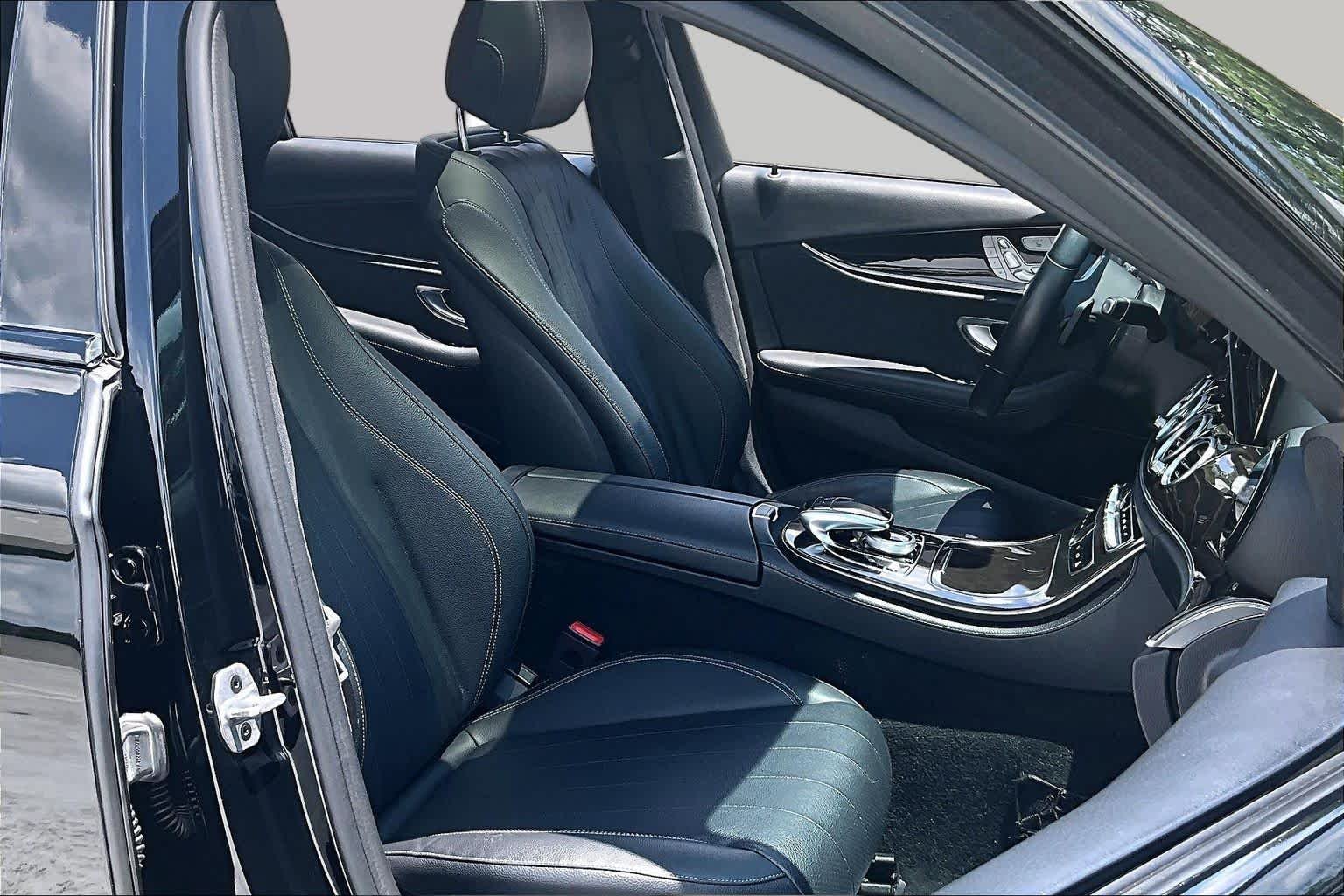 Used 2019 Obsidian Black Metallic Mercedes-Benz E 450 image 9