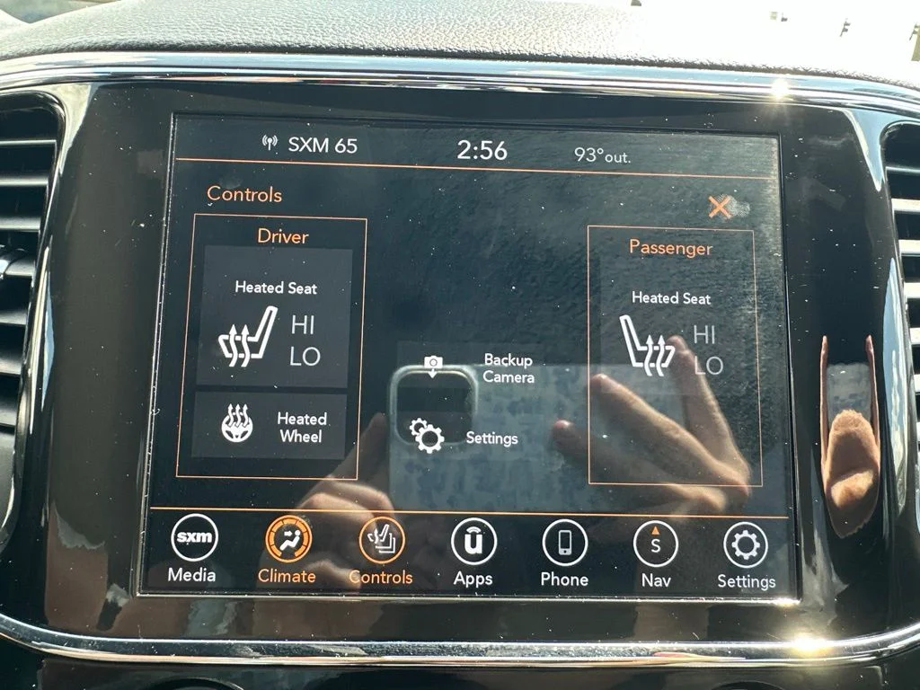Used 2021 Black Jeep Laredo X image 31