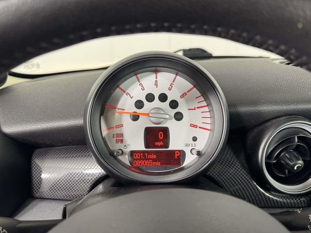 Used 2011 Chili Red MINI Base image 3