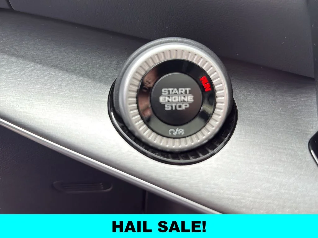 New 2026 High Gloss Black Exterior Paint Jeep Limited Reserve image 21