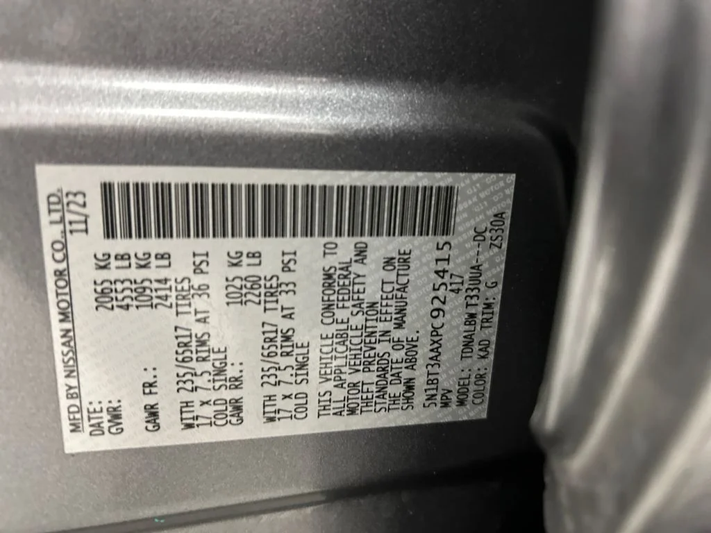 Used 2023 Gray Nissan S image 20