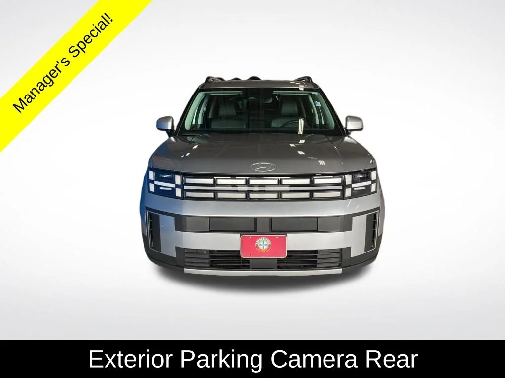 Used 2025 Silver Hyundai SEL image 14