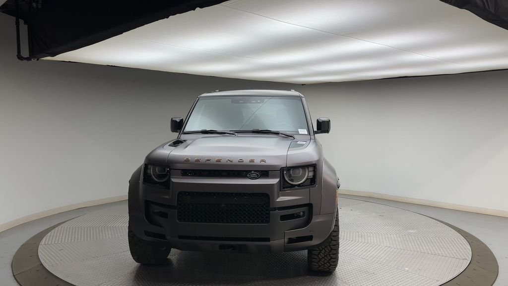 New 2026 Charente Grey Land Rover OCTA image 7