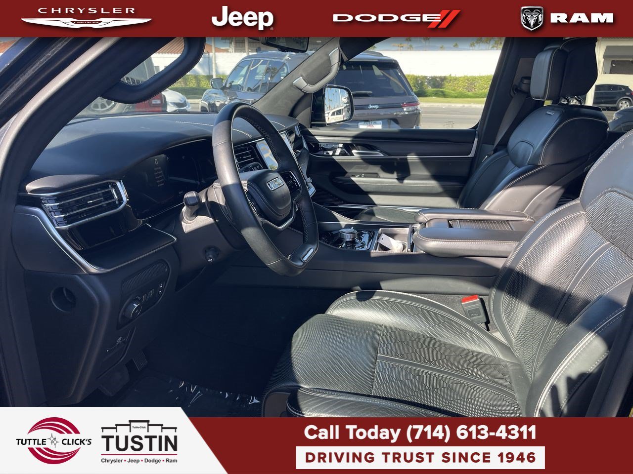 Used 2024 Diamond Black Crystal Pearlcoat Jeep Series II image 27