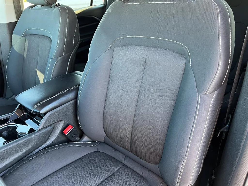 Used 2023 Black Jeep Laredo image 14