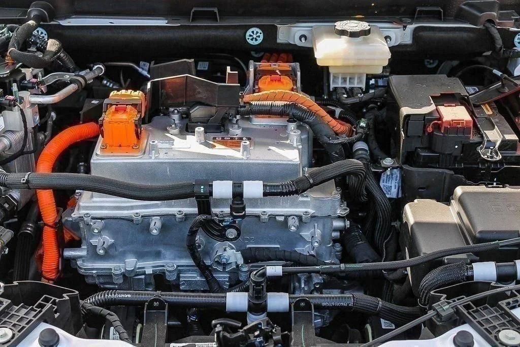 2025 Cadillac OPTIQ Sport 1 - Photo 16