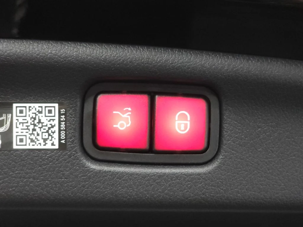 Certified Used 2026 Black Mercedes-Benz C 300 image 28