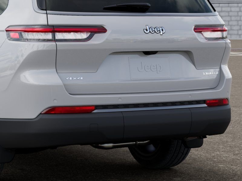 New 2026 Bright White Clear-Coat Exterior Paint Jeep Limited image 13