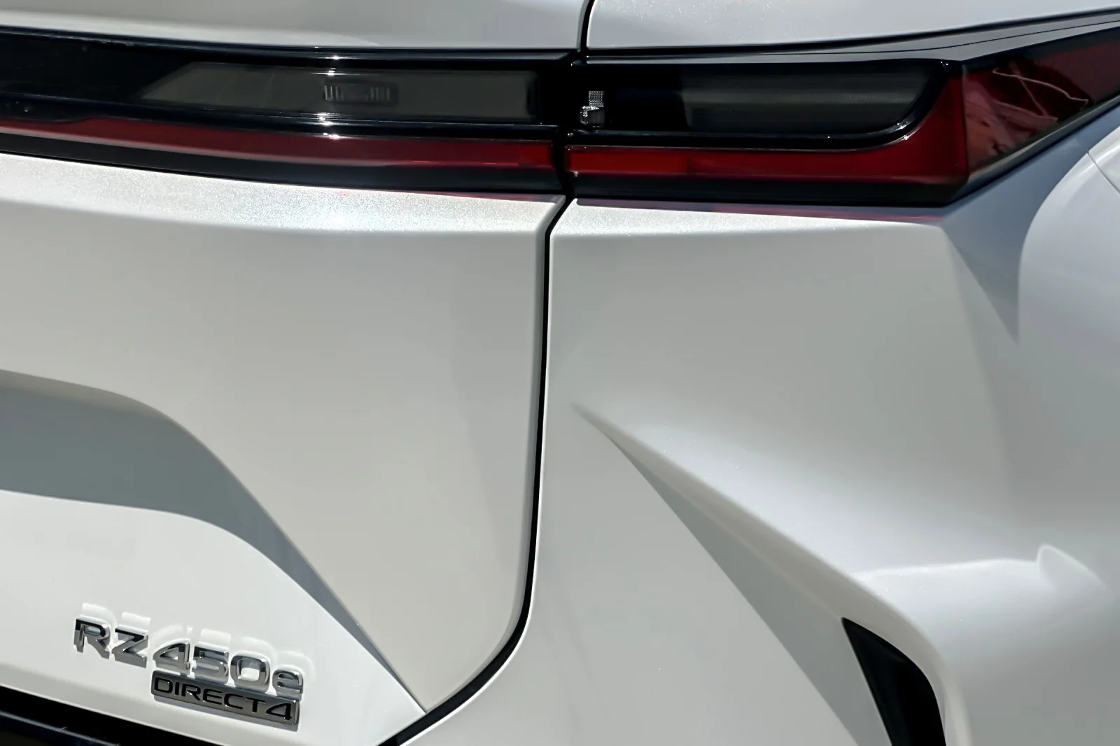 Used 2023 Eminent White Pearl Lexus RZ 450e Premium image 26