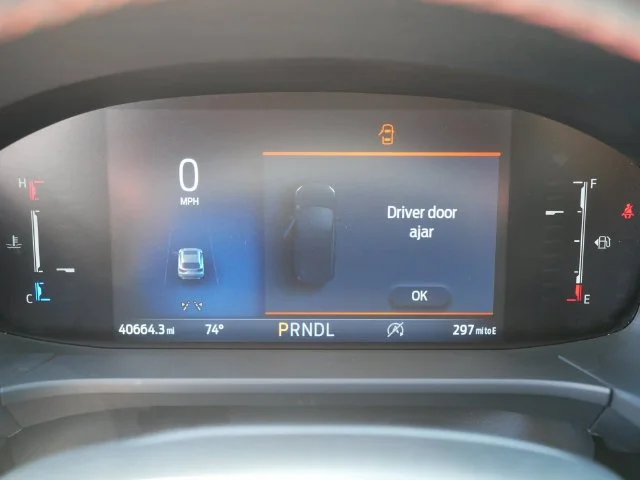 Used 2025 Gray Ford ST-Line Select image 27
