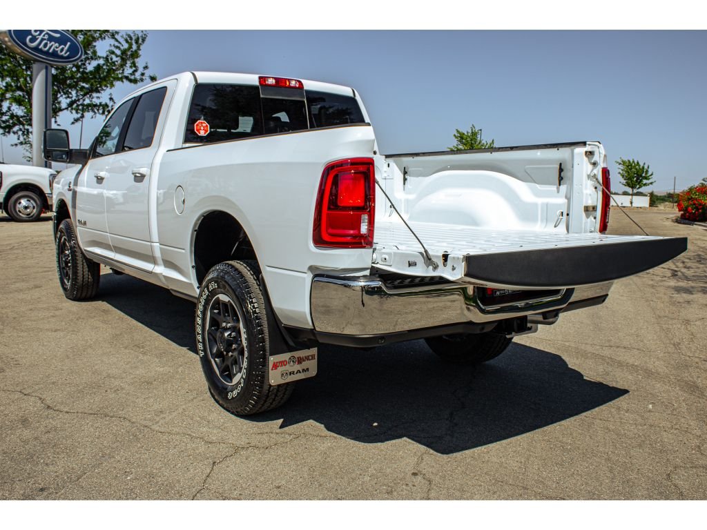 2025 RAM 2500 Laramie - Photo 8