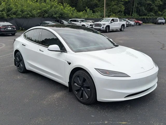 Used 2025 Pearl White Multi-Coat Tesla Long Range image 5
