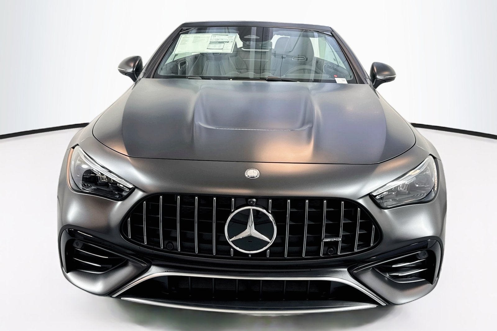 New 2027 MANUFAKTUR exclusive graphite grey magno Mercedes-Benz AMG® CLE 53 image 2