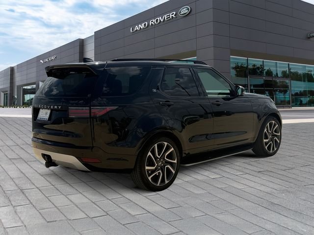 Certified Used 2024 Santorini Black Metallic Land Rover Metropolitan Edition image 5
