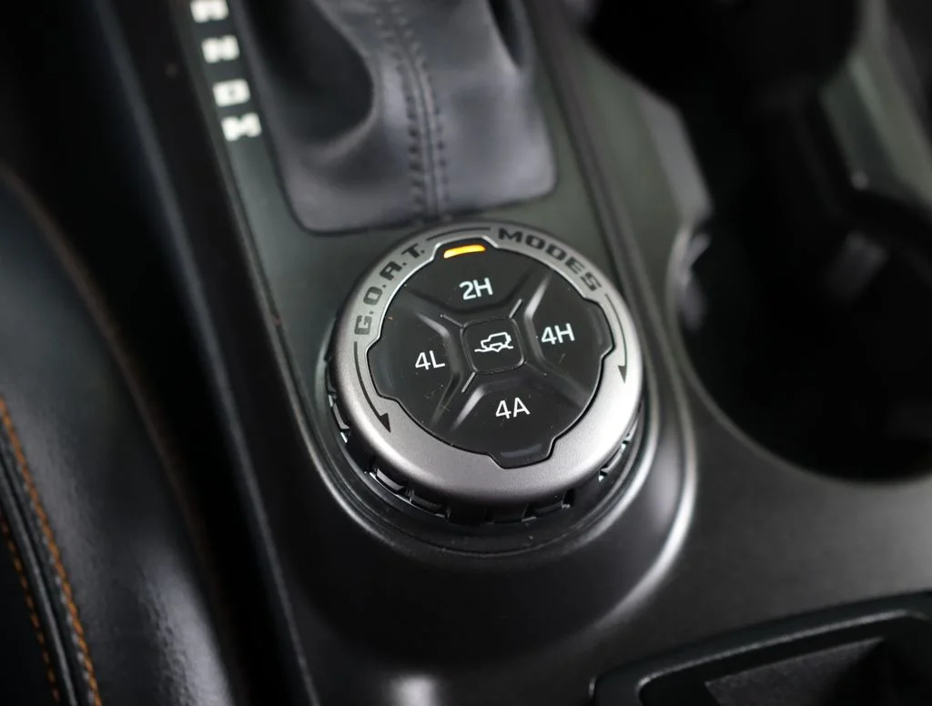 Used 2023 Gray Ford Badlands image 21