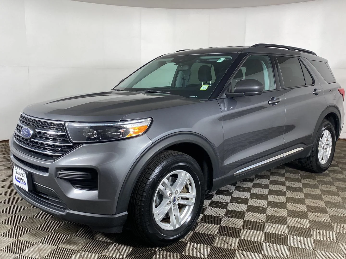 Used 2022 Carbonized Gray Ford XLT image 28